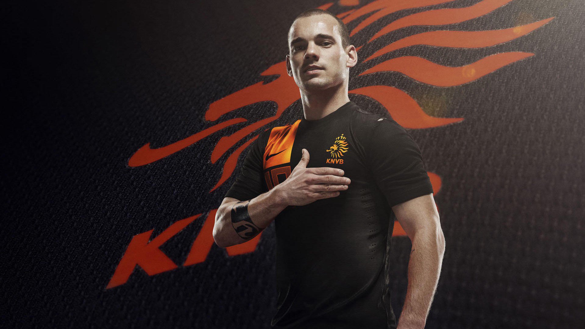 -赫罗纳紧密传控体系提升控场效率，赫罗纳队服